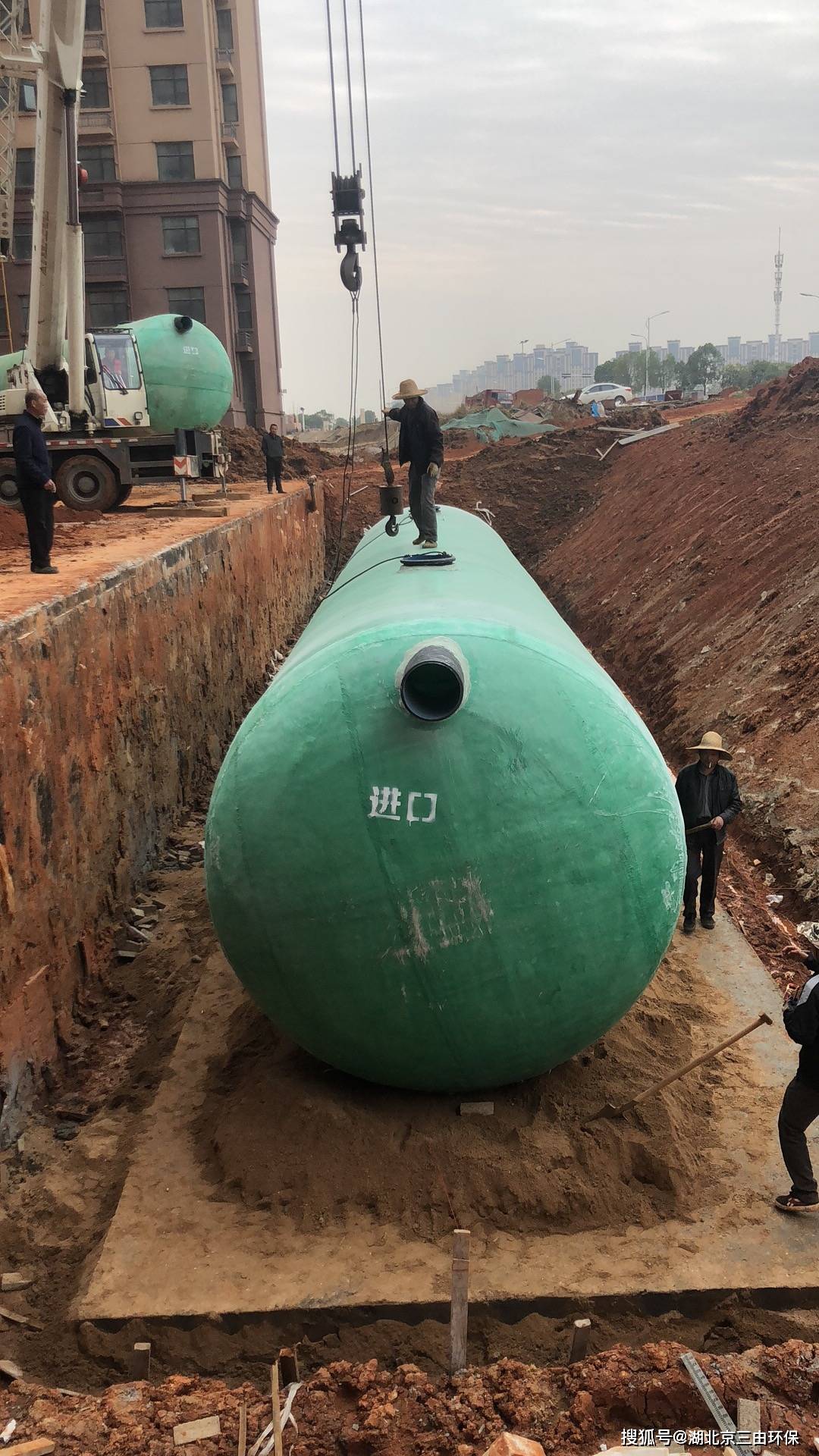 湖北化粪池玻璃钢罐价格影响因素与生物除臭设备市场浅析